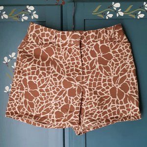 Cute NY&Co Cotton Shorts Size 6 in Safari Pattern